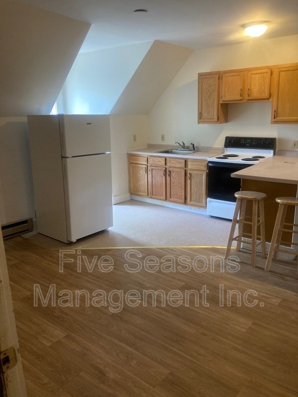 Photo - 55 S Union St
