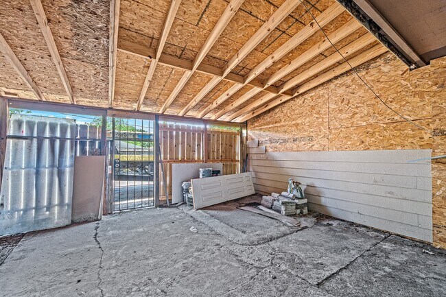 Photo - 12054 Beechnut St