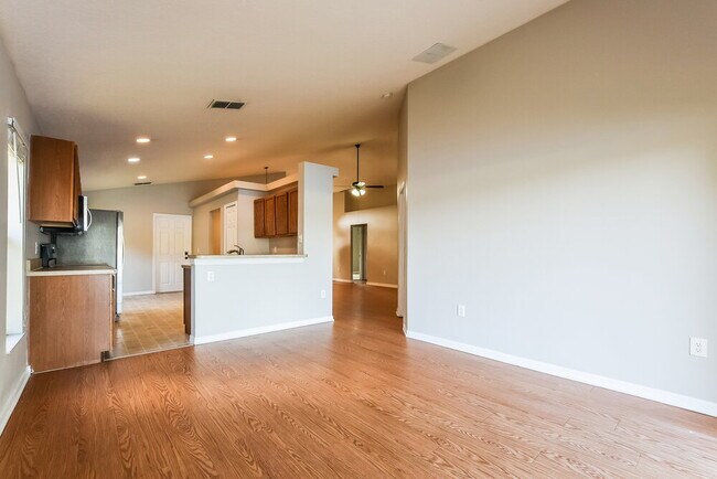 Photo - 3433 Benson Park Blvd