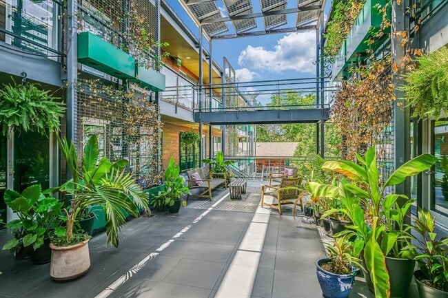 Photo - 904 West Ave Unidad 212