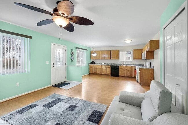 Photo - 22143 Pleasant Ave