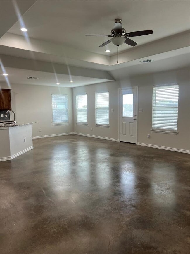 Photo - 1077 Fieldstone Dr