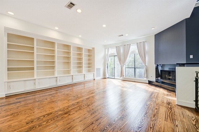 Photo - 1501 California St Unit C