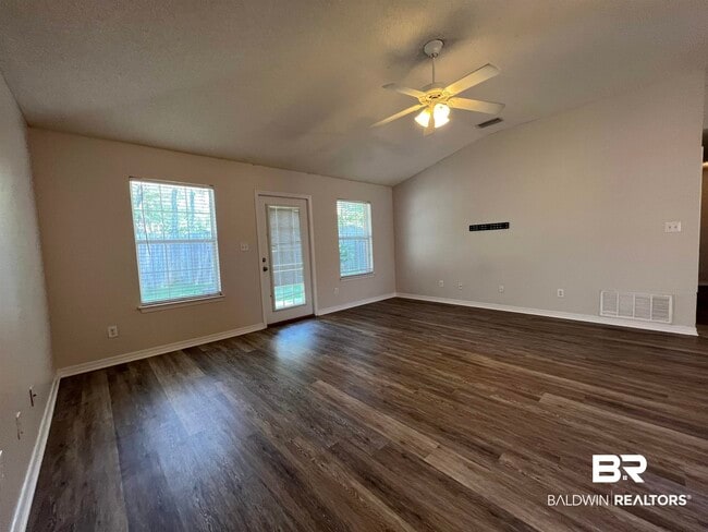 Photo - 154 Cypress Ln