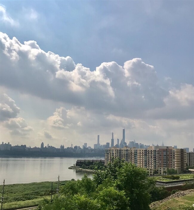 Photo - 34 Bergen Ridge Rd