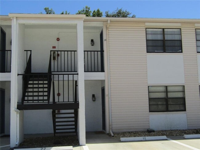 Building Photo - 3102 W Horatio St Unit 12 Rental
