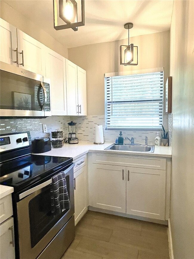 Photo - 820 S Federal Hwy Unit 3