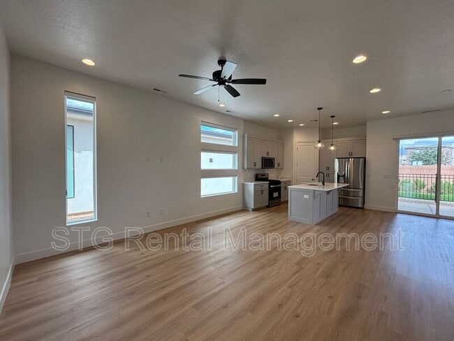 Photo - 2963 E Snowberry Dr