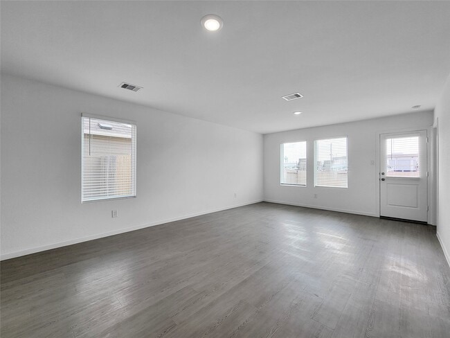 Photo - 10819 Red Orchid Dr
