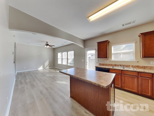 Photo - 287 Highland Falls Blvd