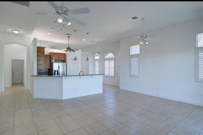 Photo - 3612 Grove Ct House