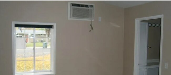 Photo - 716 Virginia Dr