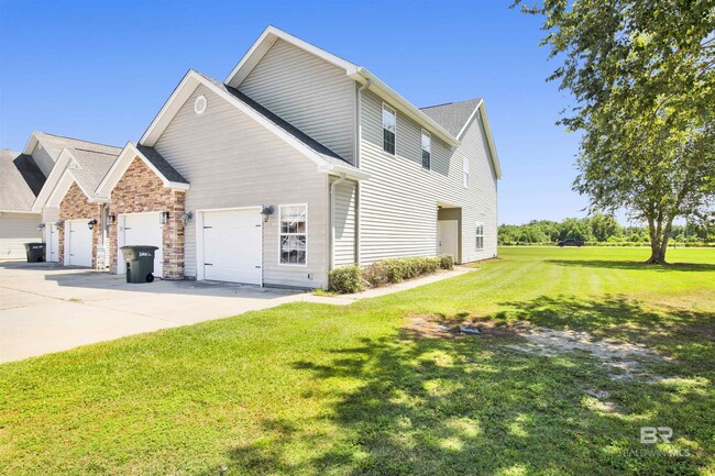 Photo - 2002 Shelene Way