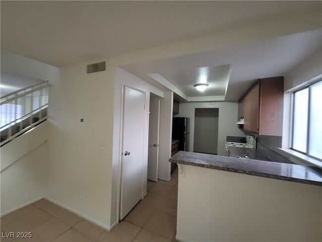 Photo - 108 Boysenberry Ln