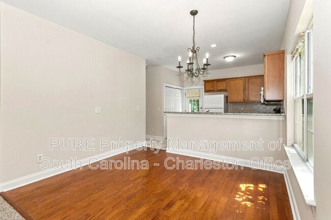 Photo - 106 Walden Ridge Way