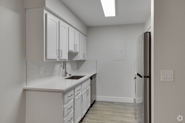 2HAB, 2BA - 950 ft²