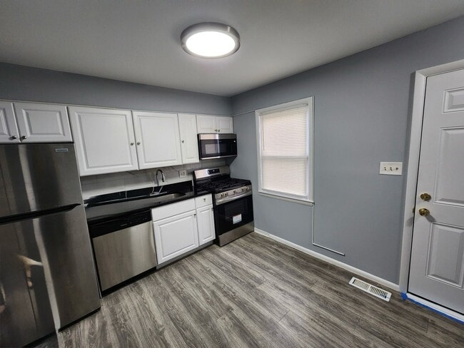 Photo - 3615 Mohawk Ave