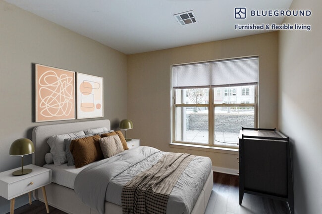 Photo - 79 Alexander St Unit SI FL3-ID1478A