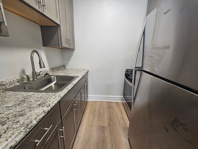 Photo - 4753 N Monticello Ave Unit 3B