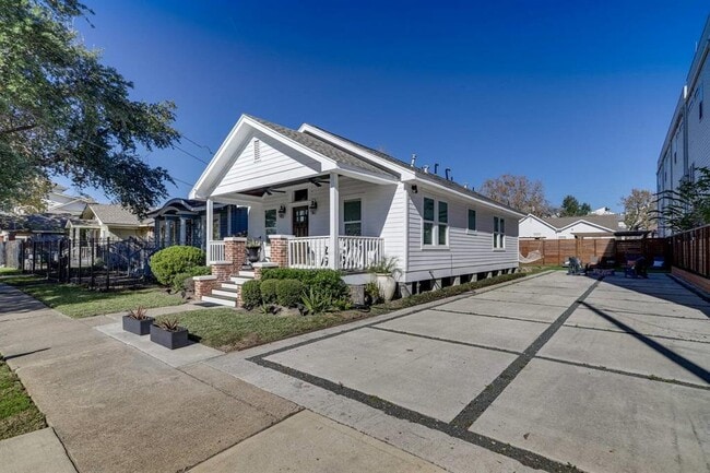 Photo - 1406 Edwards St House
