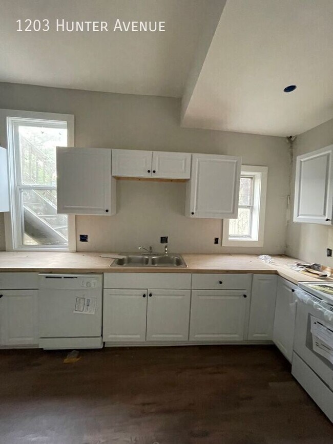 Photo - 1203 Hunter Ave