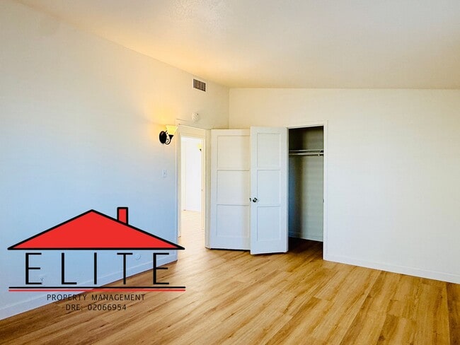 Photo - 332AL Unidad #1