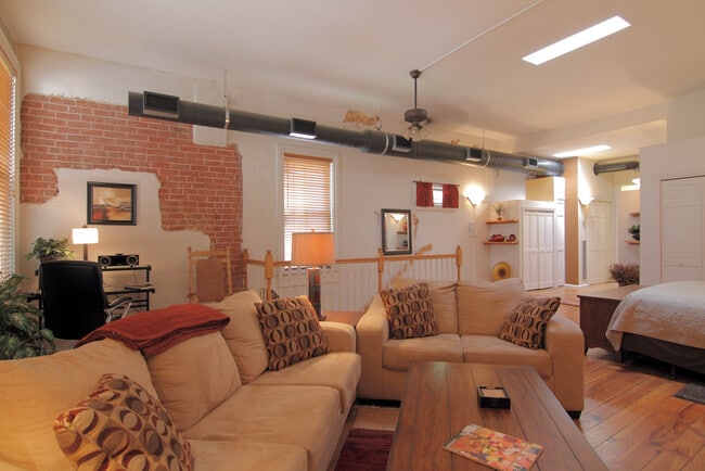 Photo - 39 Biltmore Ave Unidad 39A