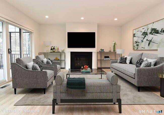 Photo - 125 Richards Ave