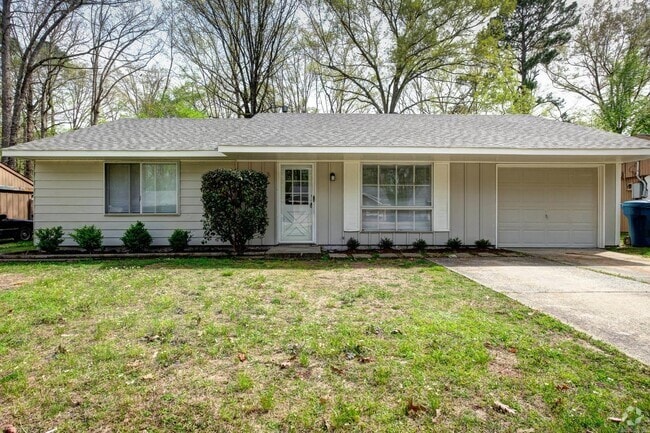 Building Photo - 7815 Moore Dr Rental