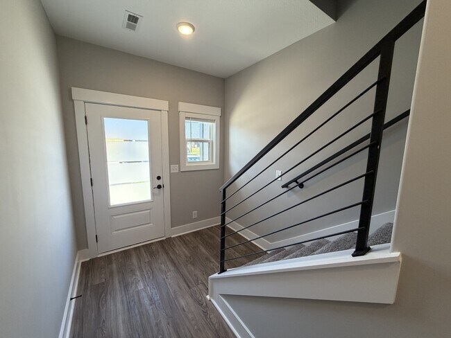 504 Jonathan Wade Cir