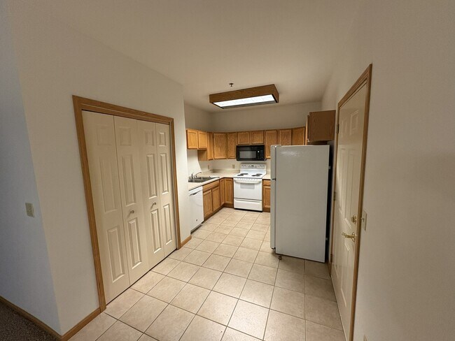 4835 Howard Gnesen Rd Unit 305