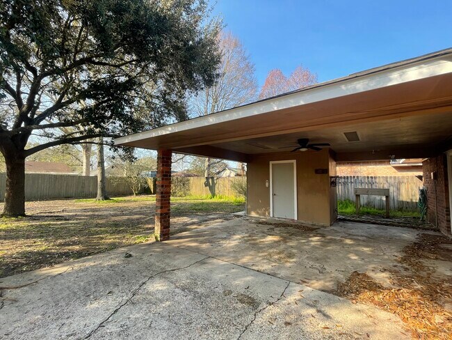 Photo - 16602 Morel Ave