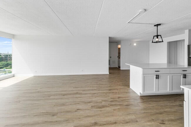 Photo - 1770 1st St Unit 703