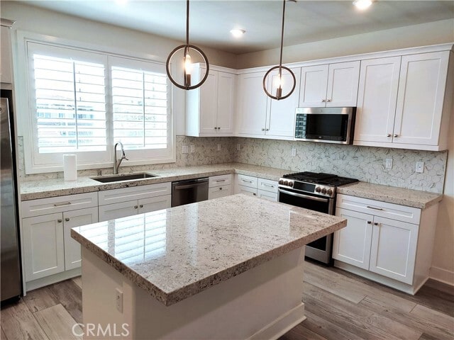 Photo - 18289 Iris Ln