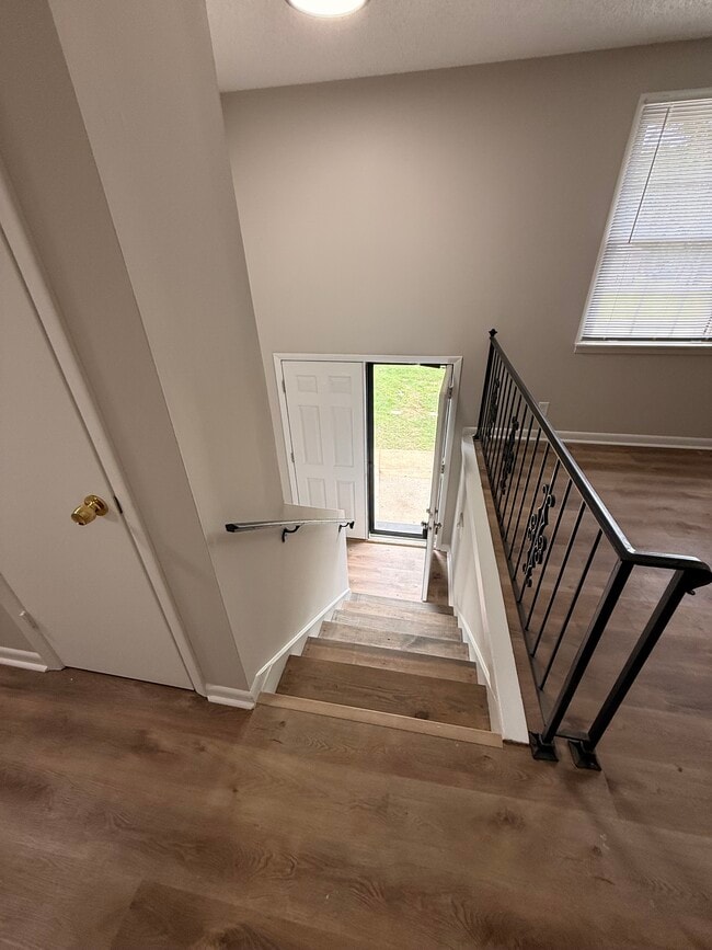 Photo - 4923 Barella Dr