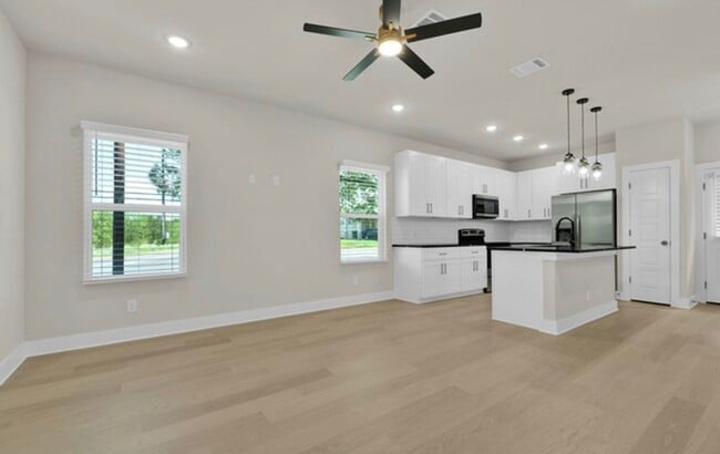 818 Empire St Unidad 818 Empire St Unit 102