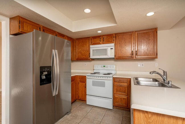 Photo - 1656 N Sierra Vista Dr