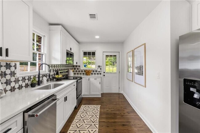 74 Chappell Rd NW
