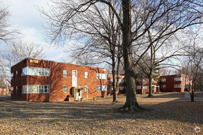 Photo - Pine Meadow Court Apartments