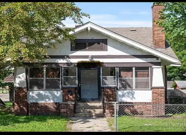 Building Photo - 3201 N Humboldt Ave