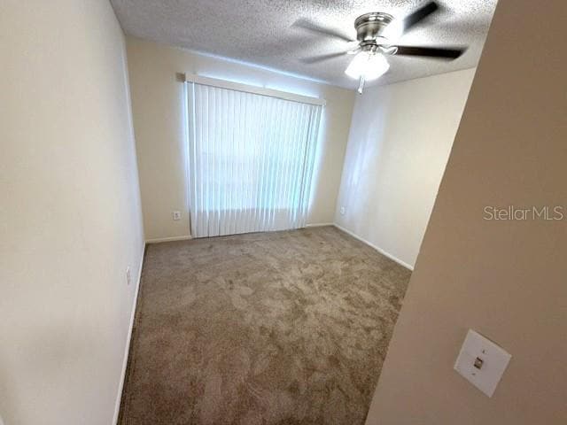 1136 Dover Ct