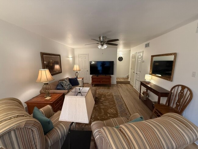 Photo - 4401 Tabony St