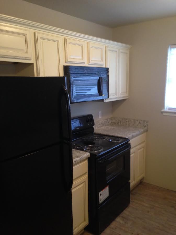 LJM-1315 South 12th Street (A-B) - LJM-1315 South 12th Street (A-B) Unit A