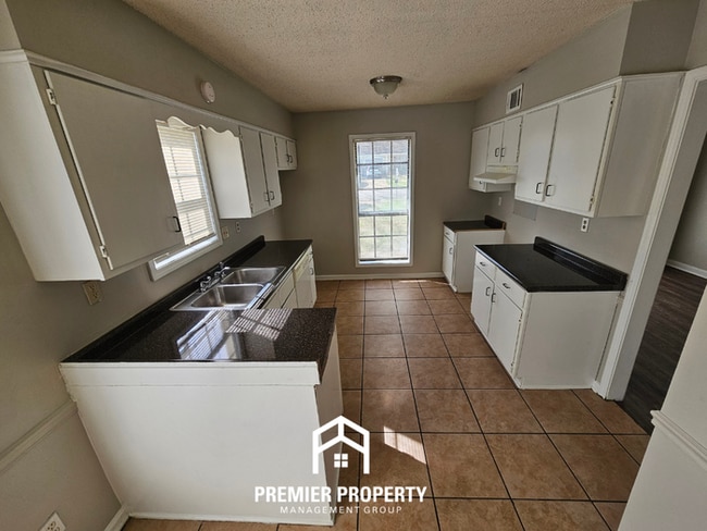 Photo - Modern 3BR/2BA Memphis Home | Vaulted Ceilings, Hardwood Floors & Dual Dining