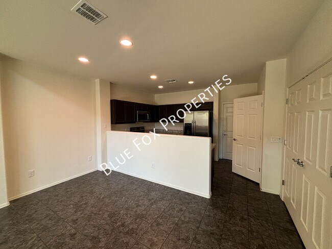 Photo - 4170 N Thurston Ln