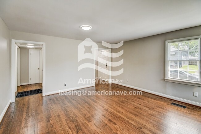 Photo - 4804 Avenue O
