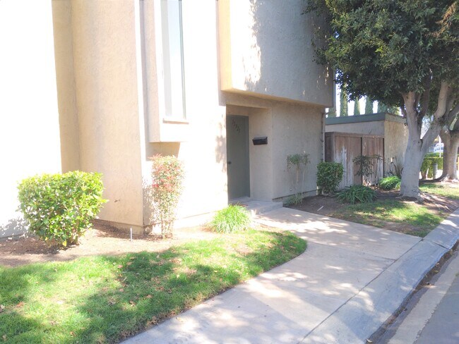 Photo - 15921 Rhodolite Ct