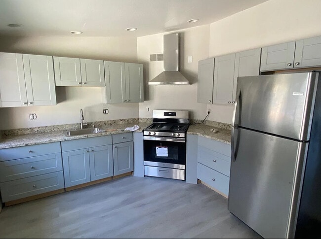 Photo - 5557 Tunitas Ave Unit A