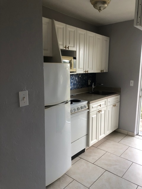 Photo - 922 Courting Ln Unit E