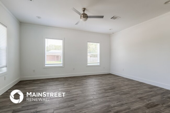 Photo - 4358 Larkspur St